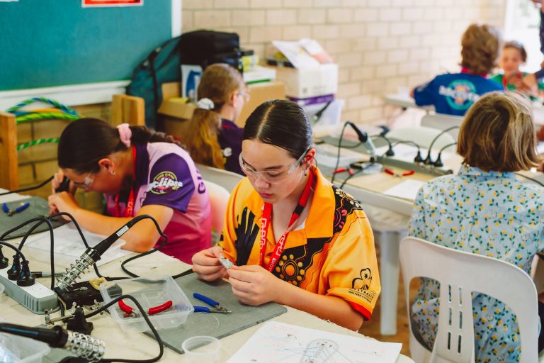 Messenger(Soldering)_003